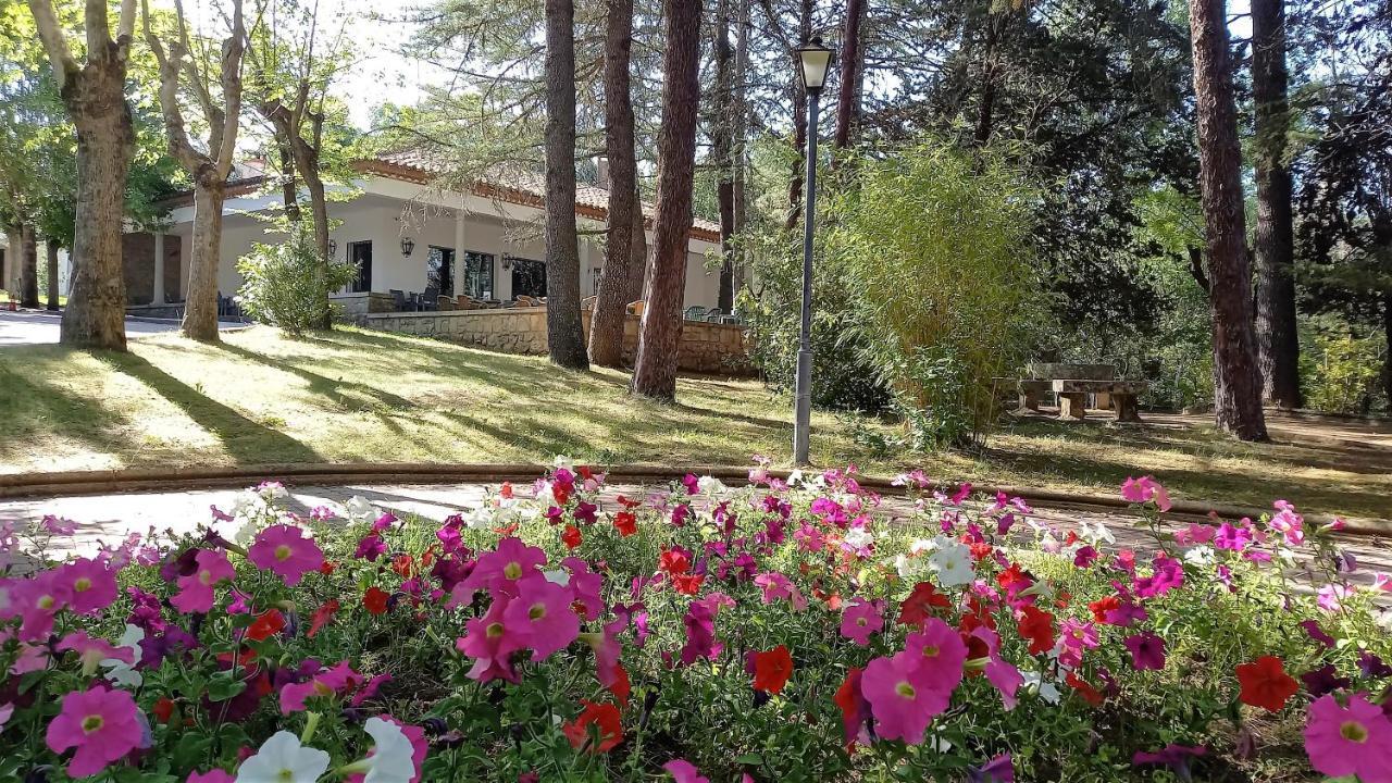 Hotel Balneario De Retortillo Ngoại thất bức ảnh